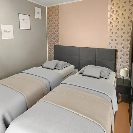 아파트 Lumineux Avec Balcon & Confort Familial *