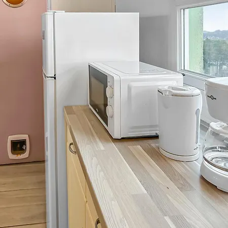 Lumineux Avec Balcon & Confort Familial 아파트