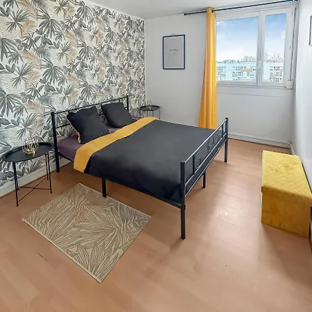 Lumineux Avec Balcon & Confort Familial