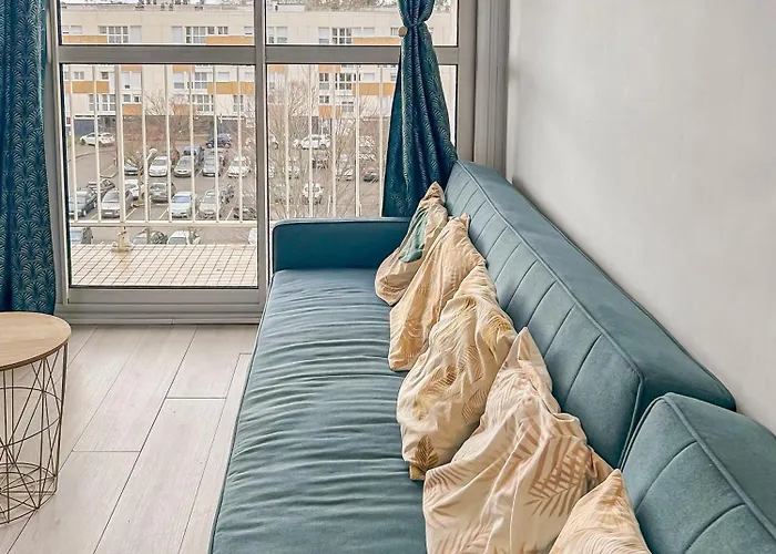 Lumineux Avec Balcon & Confort Familial Hawr